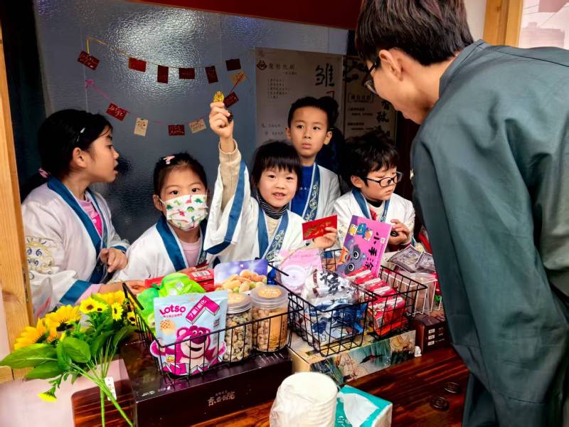 龙子湖区灯光秀活动策划